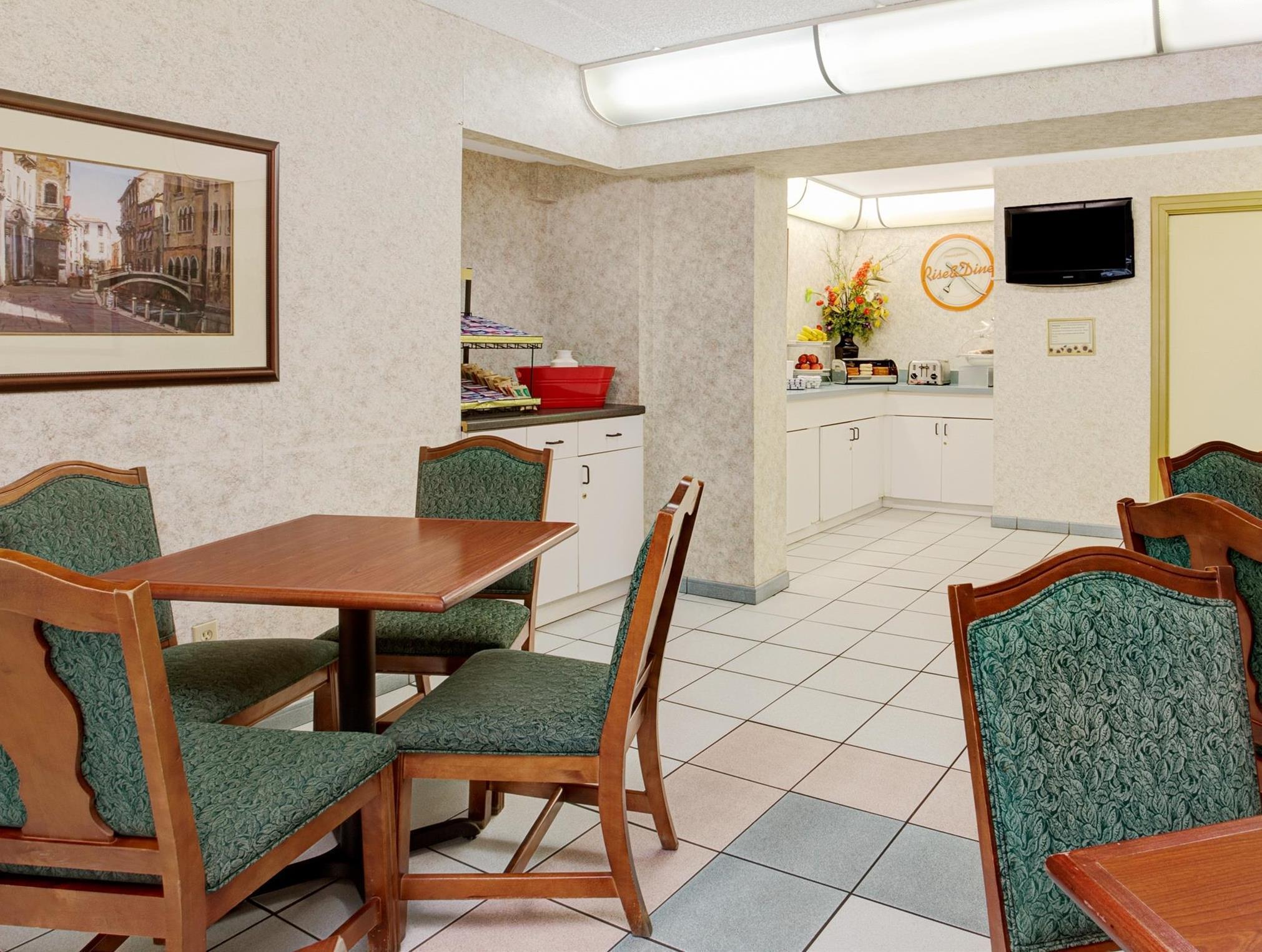Howard Johnson By Wyndham Clearwater - Dunedin Exterior foto